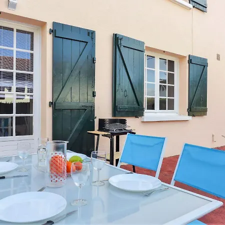 아파트 Eskualduna I By Interhome