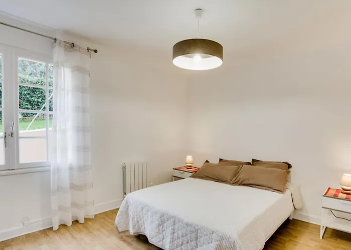 Apartment Eskualduna I By Interhome